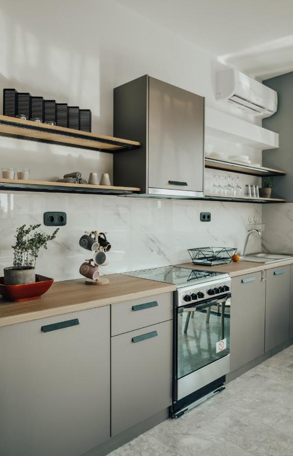 Loft With Private Parking Apartamento Atenas Exterior foto