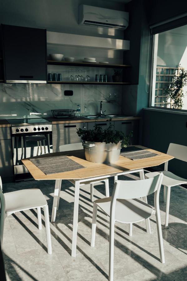 Loft With Private Parking Apartamento Atenas Exterior foto