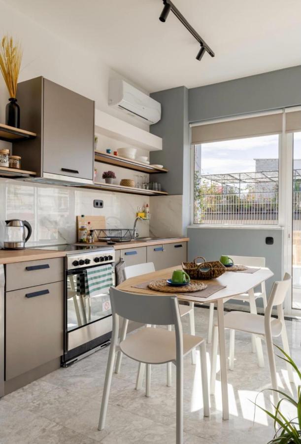 Loft With Private Parking Apartamento Atenas Exterior foto